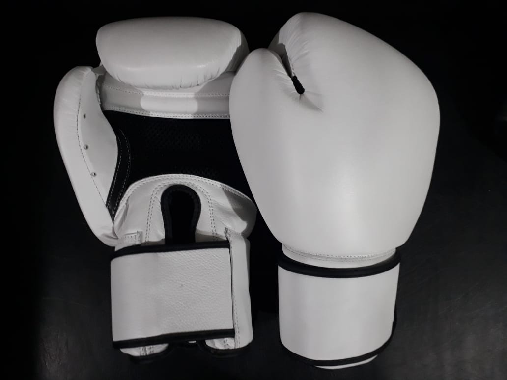 RAY'S LEATHER BOXING GLOVES/FOR TRAINING AND TOURNAMENTS  (Strap-Up)