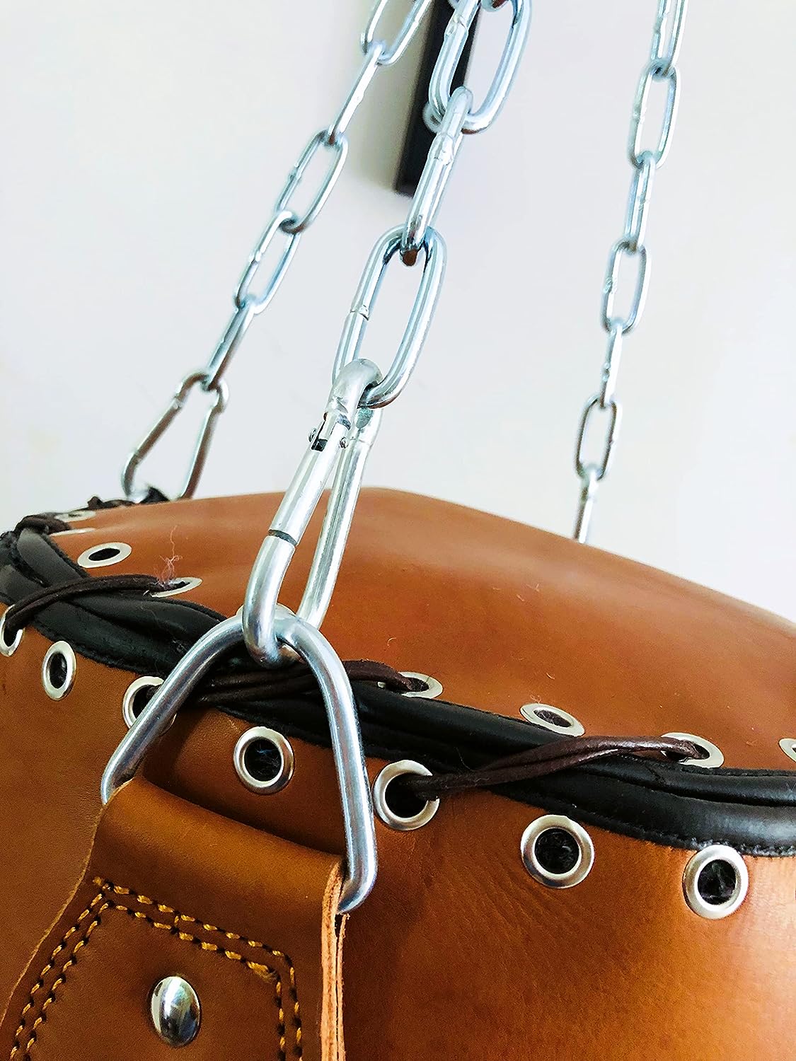RAY'S Heavy Punching Bag, Tan Brown Leather, 5 Feet, Unfilled with Chain