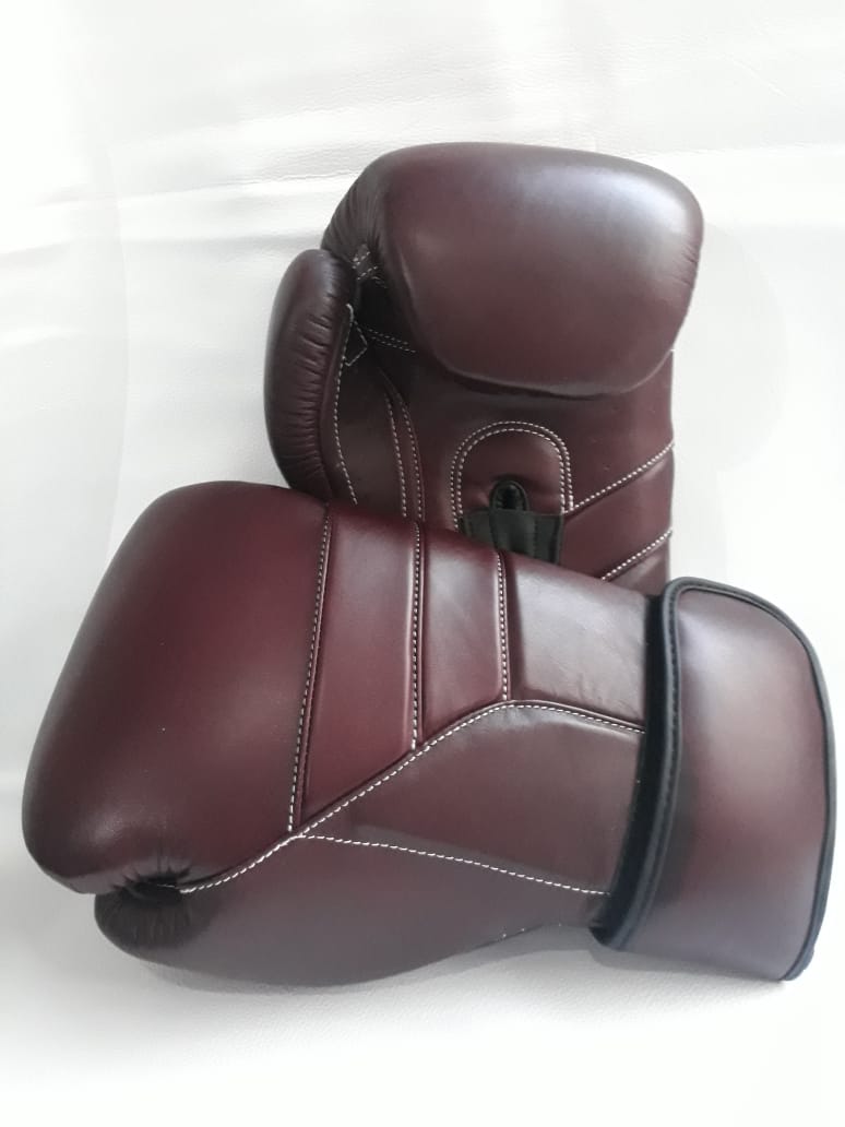RAY'S LEATHER BOXING GLOVES/FOR TRAINING AND TOURNAMENTS  (Strap-Up)