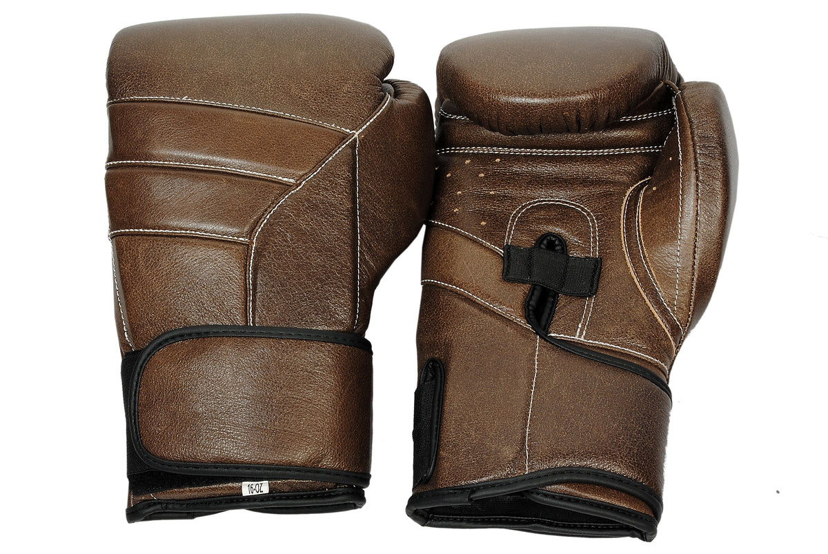 RAY'S LEATHER BOXING GLOVES/FOR TRAINING AND TOURNAMENTS  (Strap-Up)